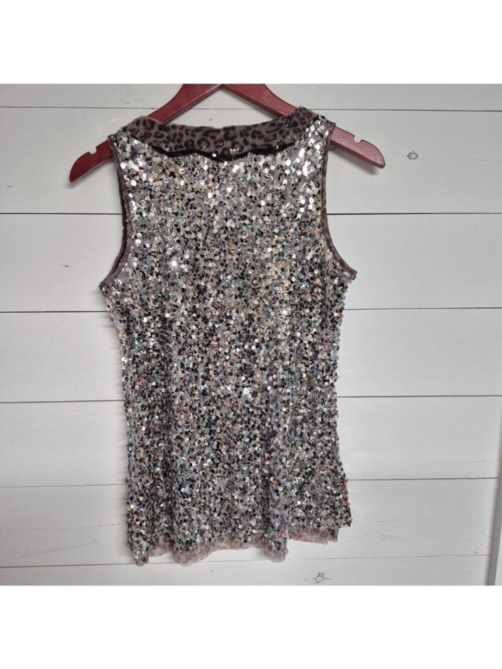 Chicos Silver Sequin Tank Top With Leopard Print Collar Womens Size 0 Sparkly Pa - Picture 5 of 6